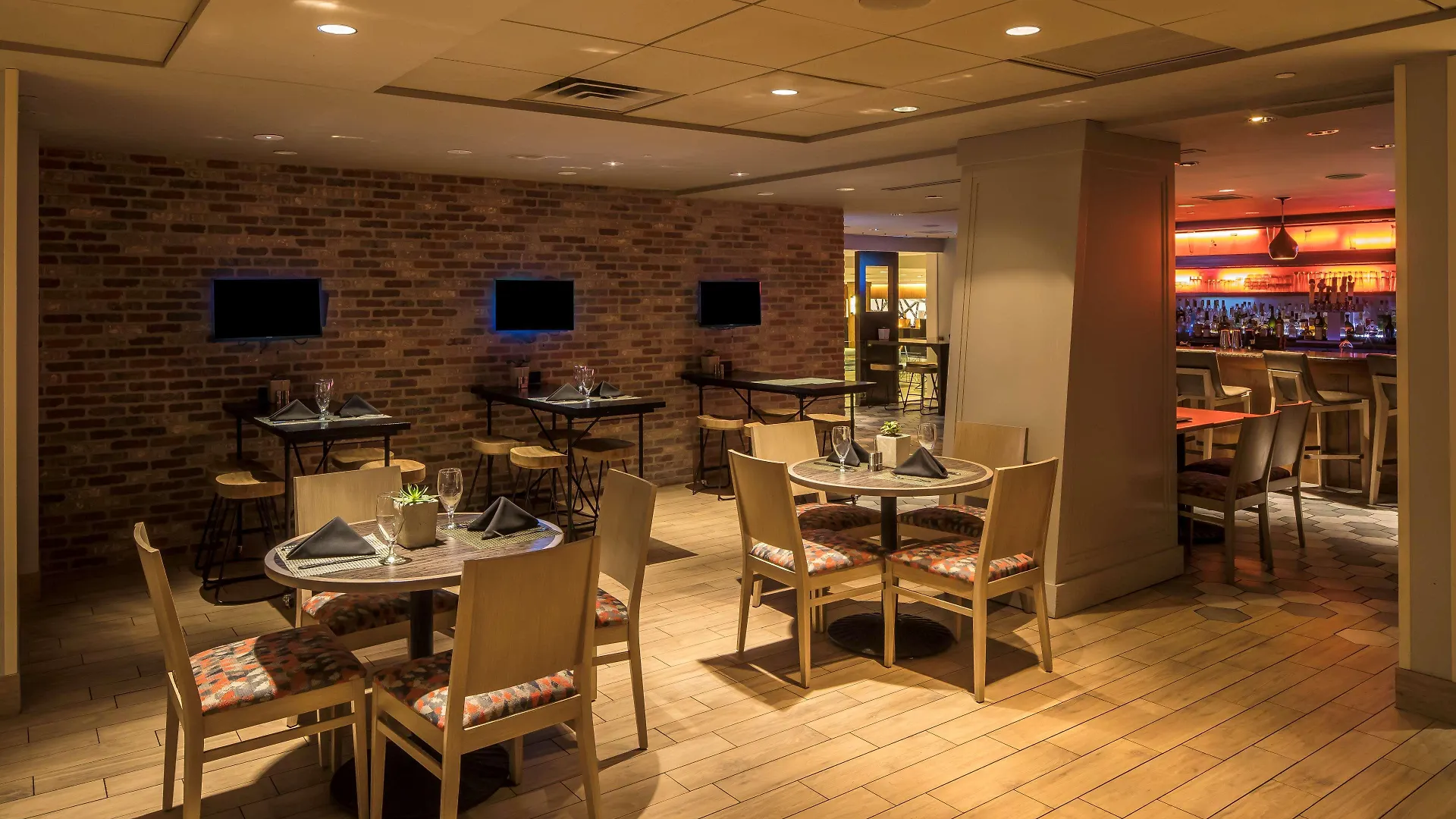 Doubletree By Hilton Hotel & Suites Pittsburgh Downtown 3*,  United States