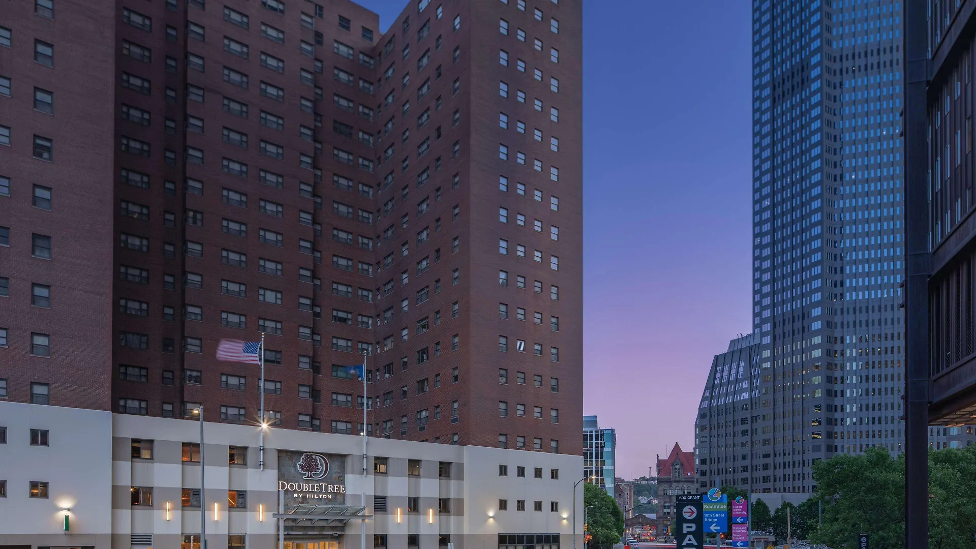 Doubletree By Hilton Hotel & Suites Pittsburgh Downtown contacts