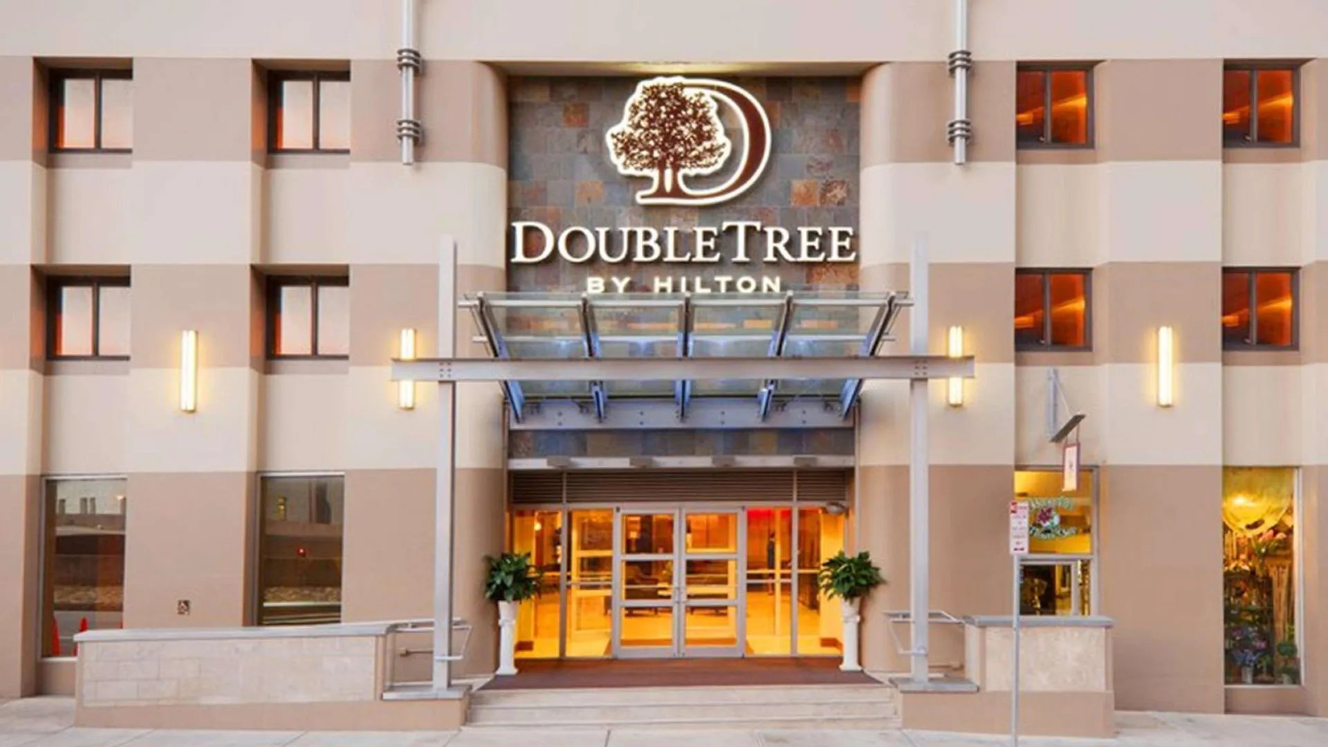Doubletree By Hilton Hotel & Suites Pittsburgh Downtown USA